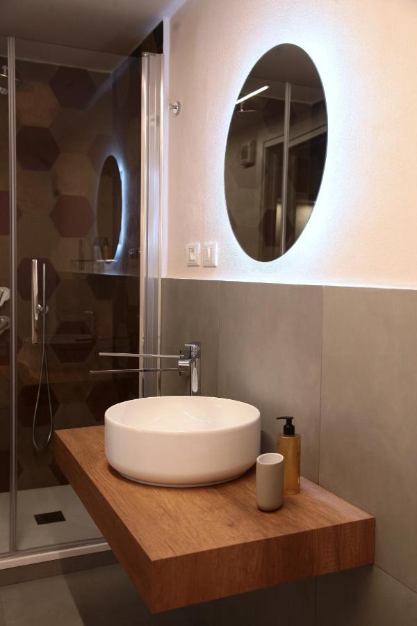 Chambre Triple avec Salle de Bains Privative